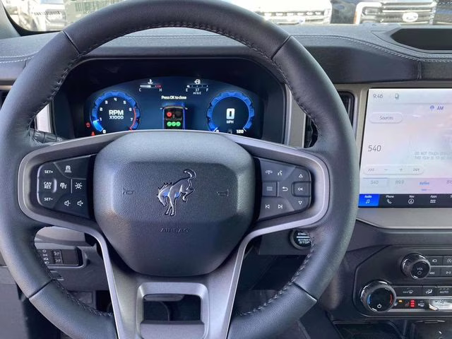 2026 Oxford White Ford Bronco Outer Banks 4X4 SUV