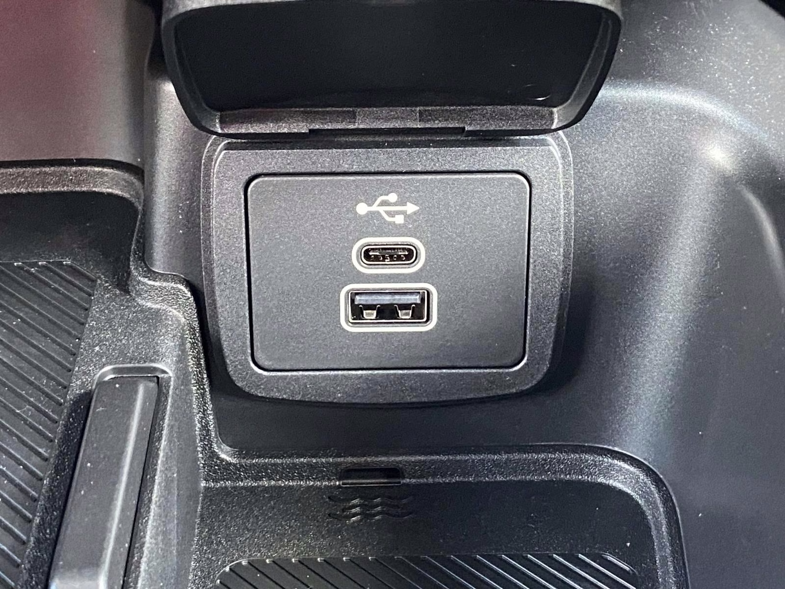 2026 Oxford White Ford Bronco Raptor 4X4 SUV