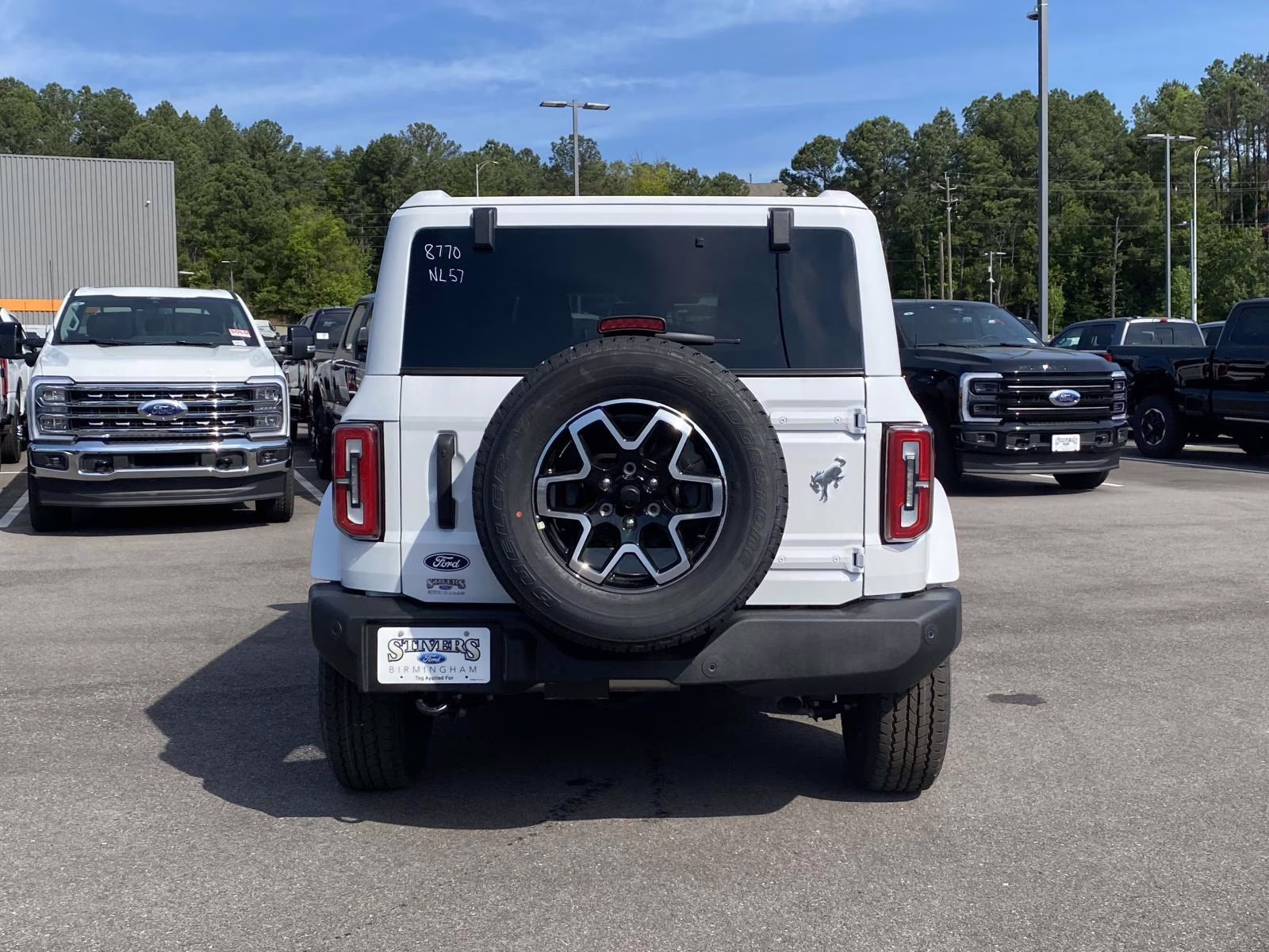 2026 Oxford White Ford Bronco Outer Banks 4X4 SUV