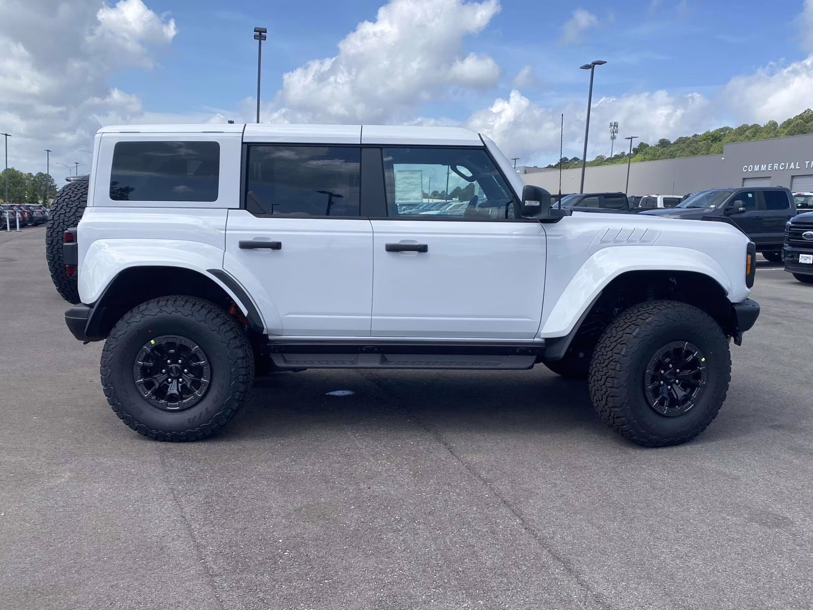 2026 Oxford White Ford Bronco Raptor 4X4 SUV