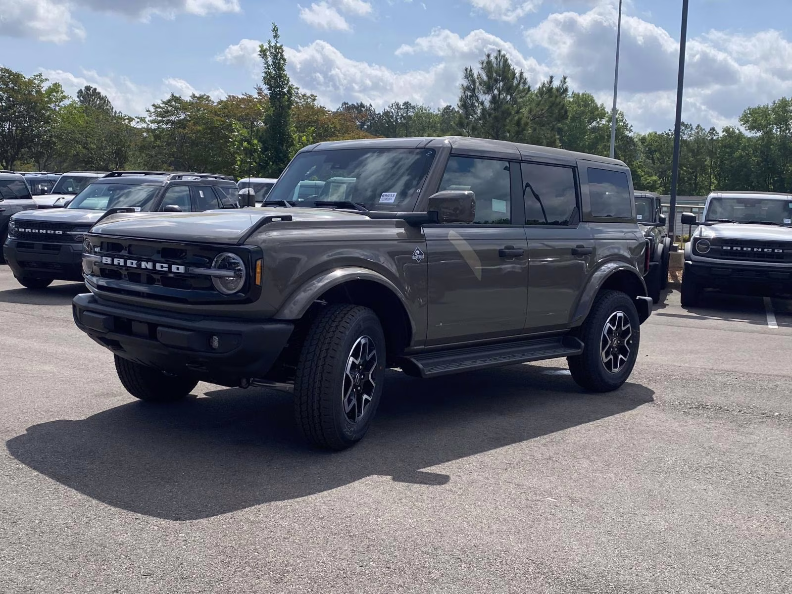 2026 Gray Ford Bronco Outer Banks 4X4 SUV