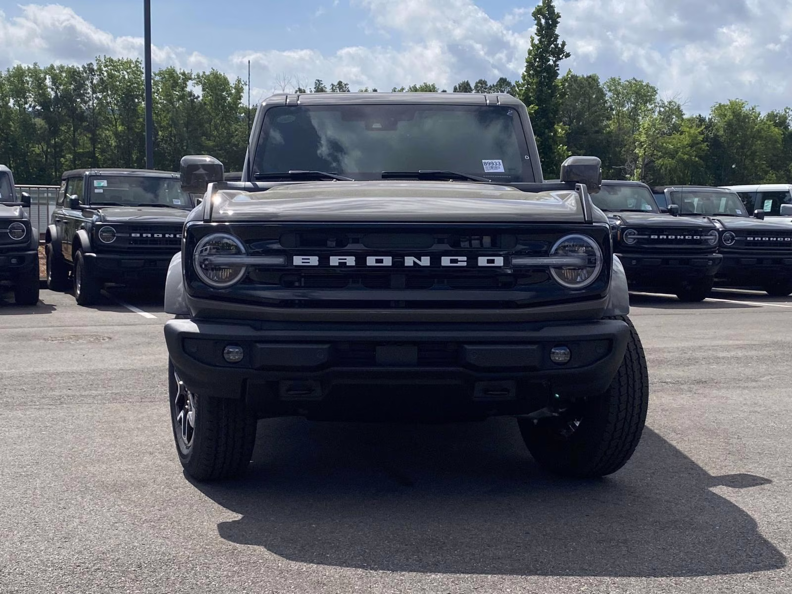 2026 Gray Ford Bronco Outer Banks 4X4 SUV