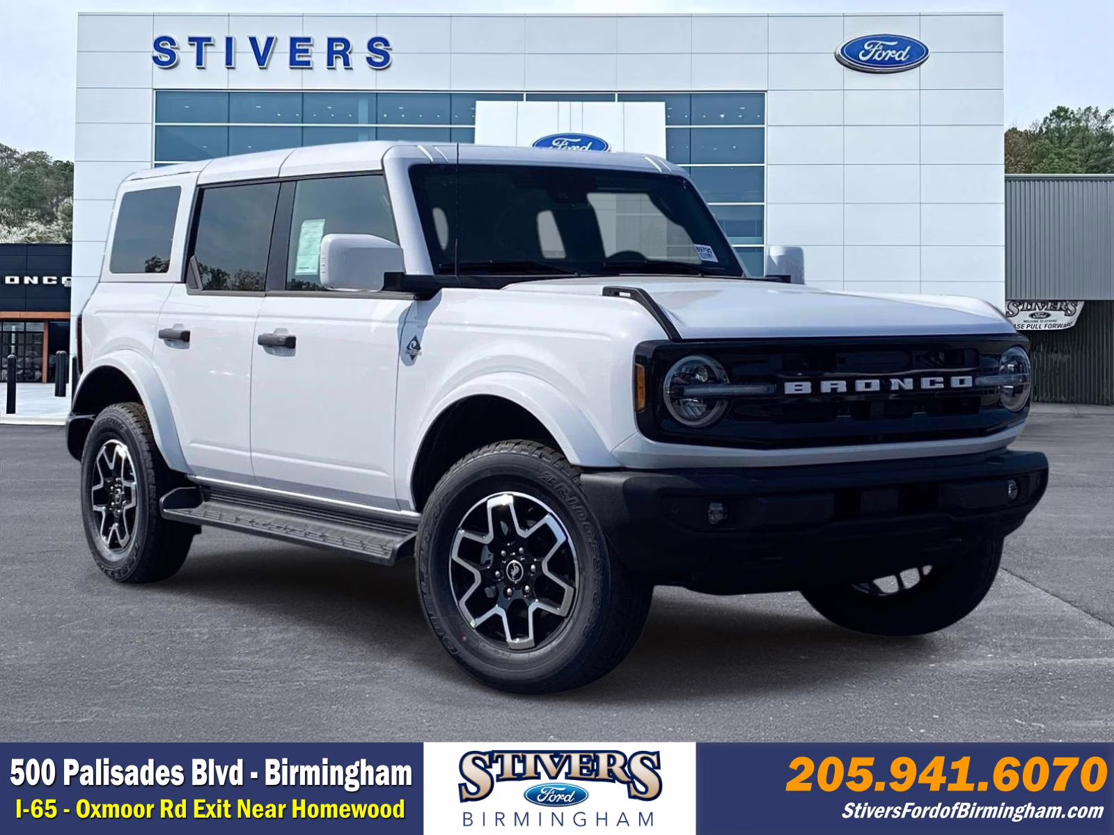 2026 Oxford White Ford Bronco Outer Banks 4X4 SUV