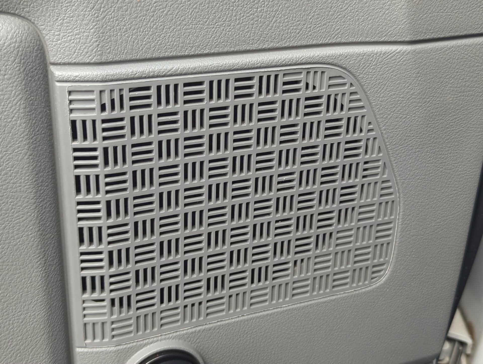 2019 Oxford White Ford E-Series Cutaway RWD Specialty