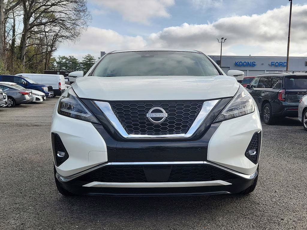2023 Pearl White Tricoat Nissan Murano SL AWD SUV
