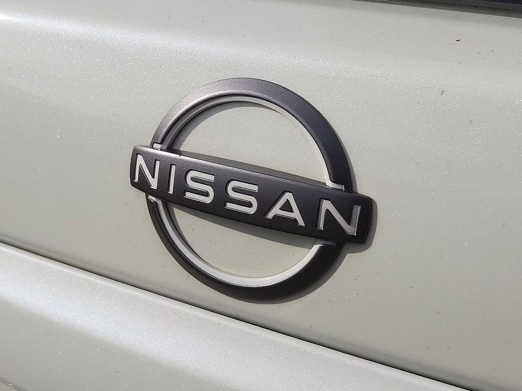 2023 Pearl White Tricoat Nissan Murano SL AWD SUV