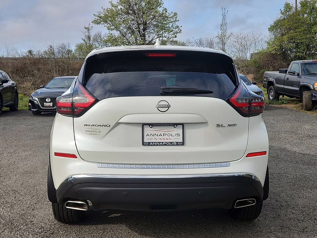 2023 Pearl White Tricoat Nissan Murano SL AWD SUV
