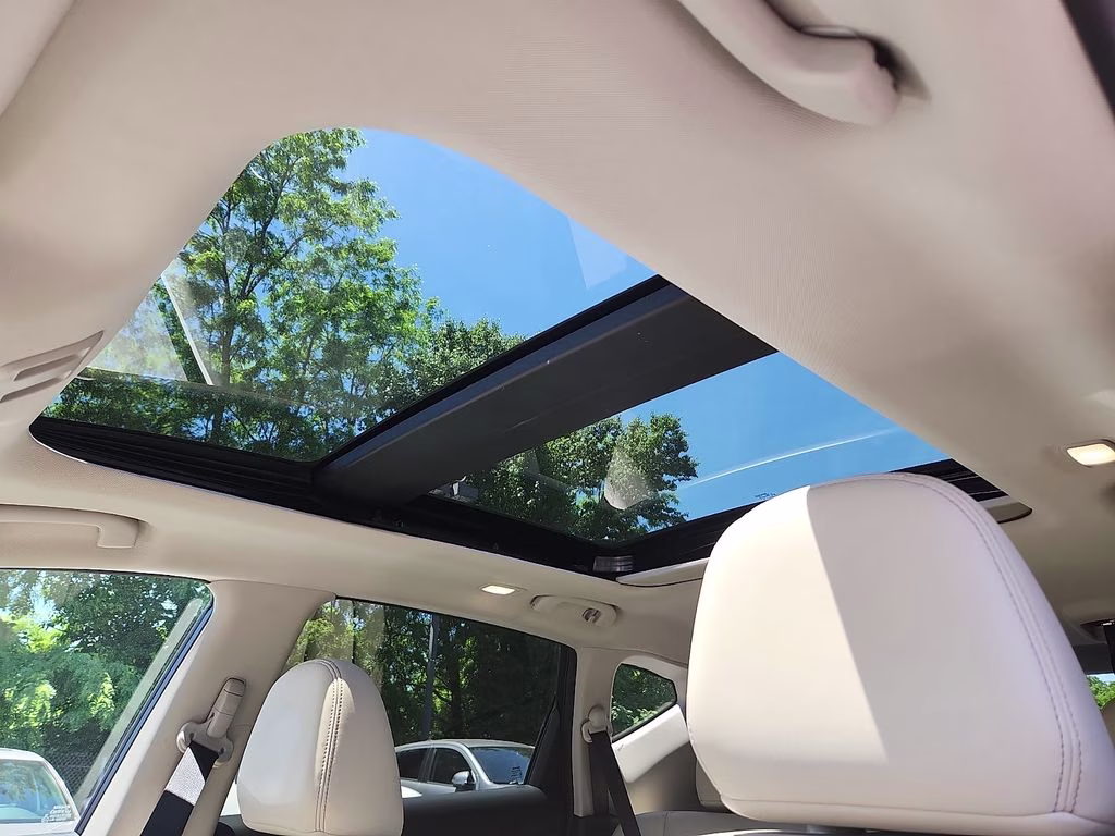 2023 Scarlet Ember Tintcoat Nissan Murano Platinum AWD SUV