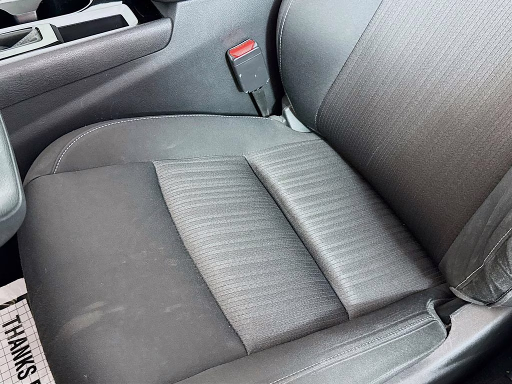 2024 Gun Metallic Nissan Altima 2.5 SV FWD Sedan