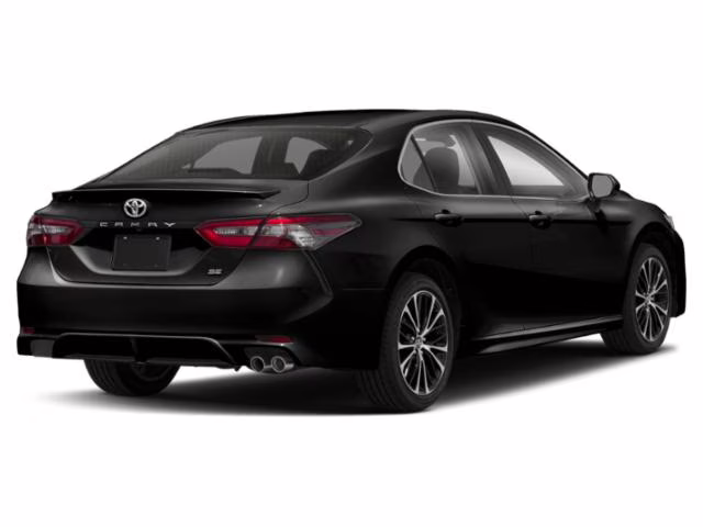 2018 Midnight Black Metallic Toyota Camry SE FWD Sedan