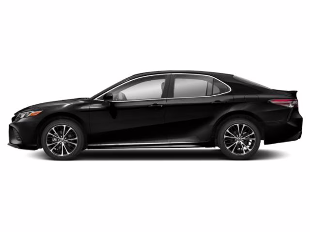 2018 Midnight Black Metallic Toyota Camry SE FWD Sedan
