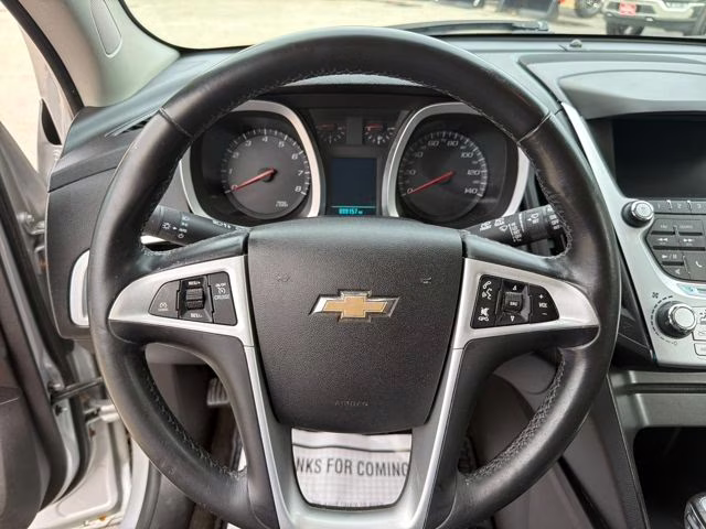 2015 Silver Ice Metallic Chevrolet Equinox LT AWD SUV