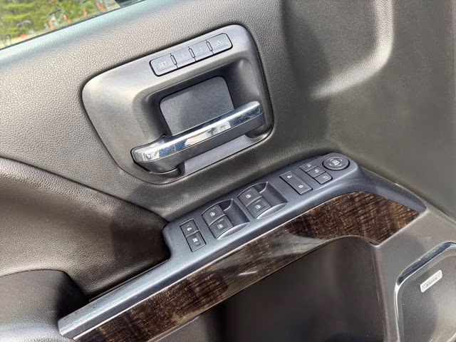 2016 Summit White GMC Sierra 2500HD Denali 4X4 Truck