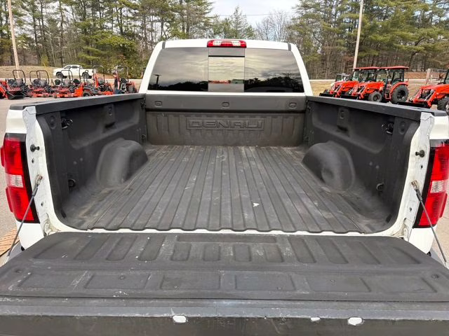 2016 Summit White GMC Sierra 2500HD Denali 4X4 Truck