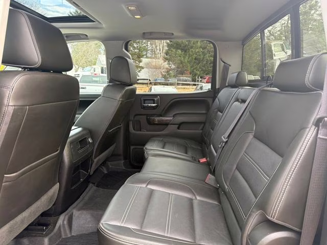 2016 Summit White GMC Sierra 2500HD Denali 4X4 Truck