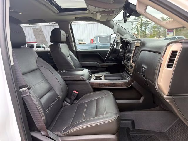 2016 Summit White GMC Sierra 2500HD Denali 4X4 Truck