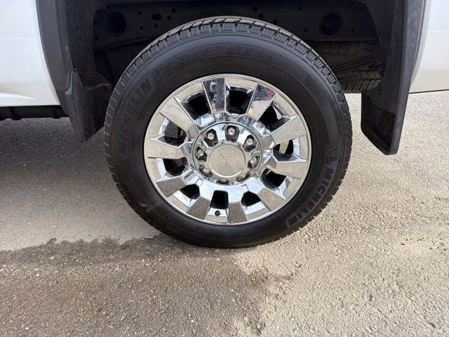 2016 Summit White GMC Sierra 2500HD Denali 4X4 Truck