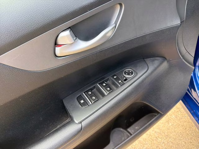 2019 Deep Sea Blue Kia Forte LXS FWD Sedan