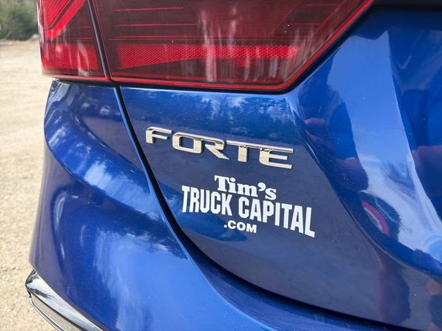 2019 Deep Sea Blue Kia Forte LXS FWD Sedan