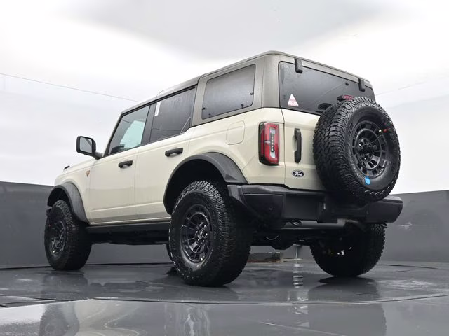 2026 Beige Ford Bronco Badlands 4X4 SUV