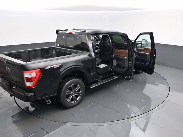 2023 Black Ford F-150 Lariat 4X4 Truck