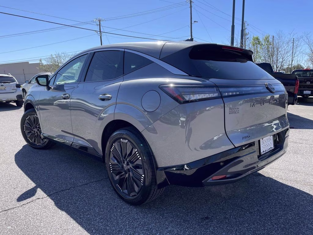 2026 Gun Metallic Nissan Murano Platinum AWD SUV