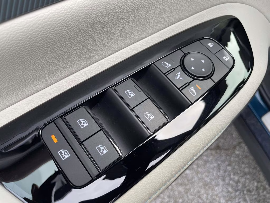 2026 Aurora Blue Pearl Metallic Nissan Murano Platinum AWD SUV