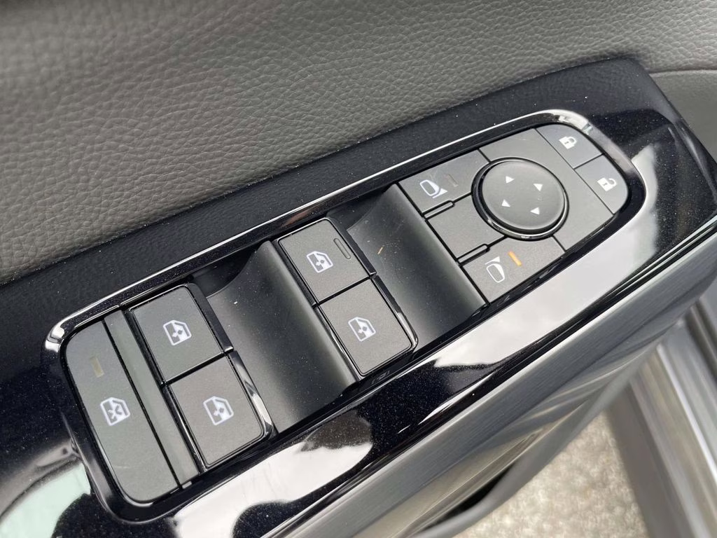 2026 Gun Metallic Nissan Pathfinder SL FWD SUV