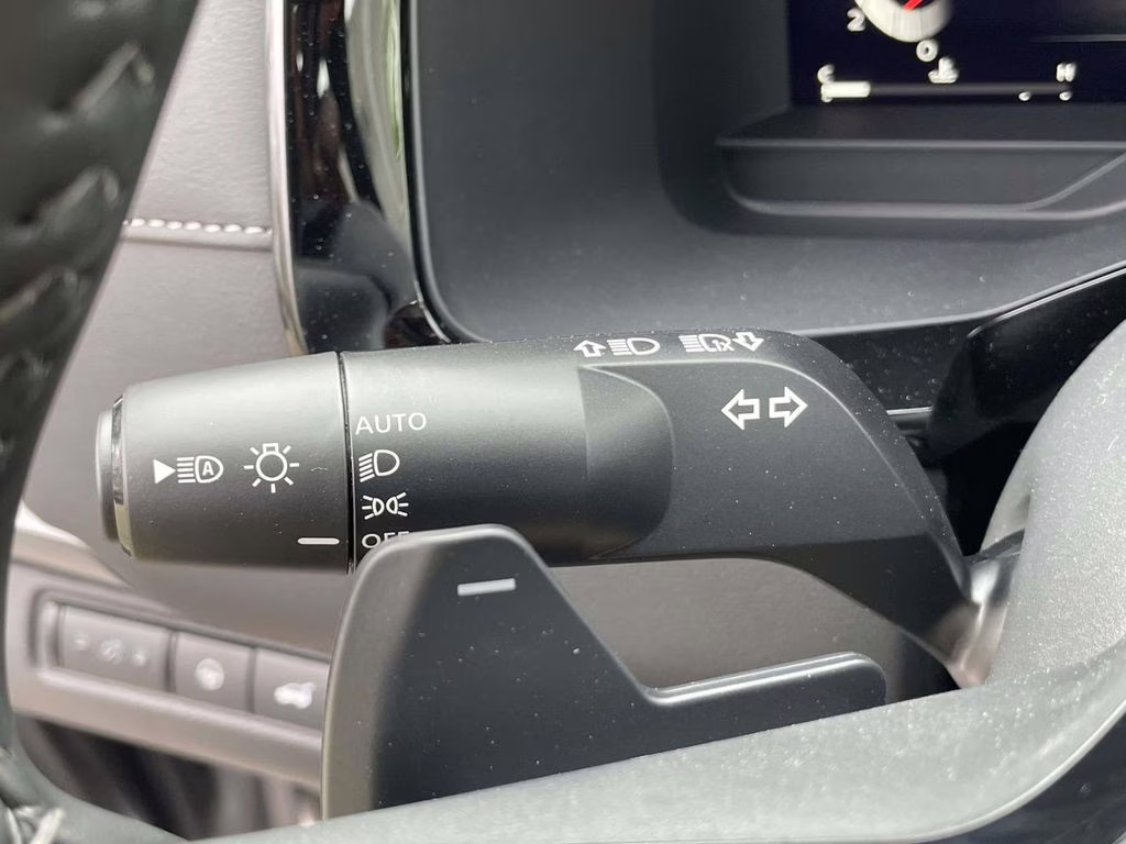 2026 Gun Metallic Nissan Pathfinder SL FWD SUV