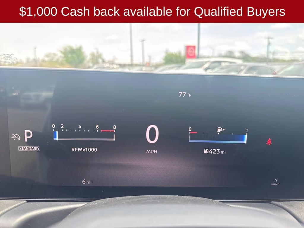 2026 Aspen White/Super Black Nissan Sentra SR FWD Sedan