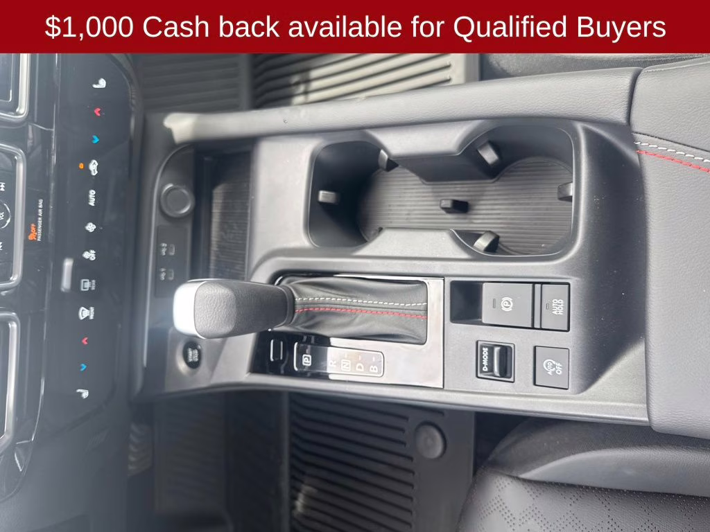 2026 Aspen White/Super Black Nissan Sentra SR FWD Sedan