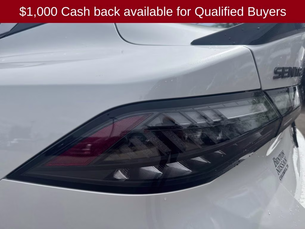 2026 Aspen White/Super Black Nissan Sentra SR FWD Sedan