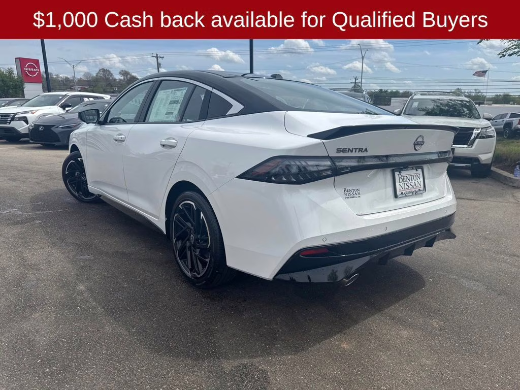 2026 Aspen White/Super Black Nissan Sentra SR FWD Sedan