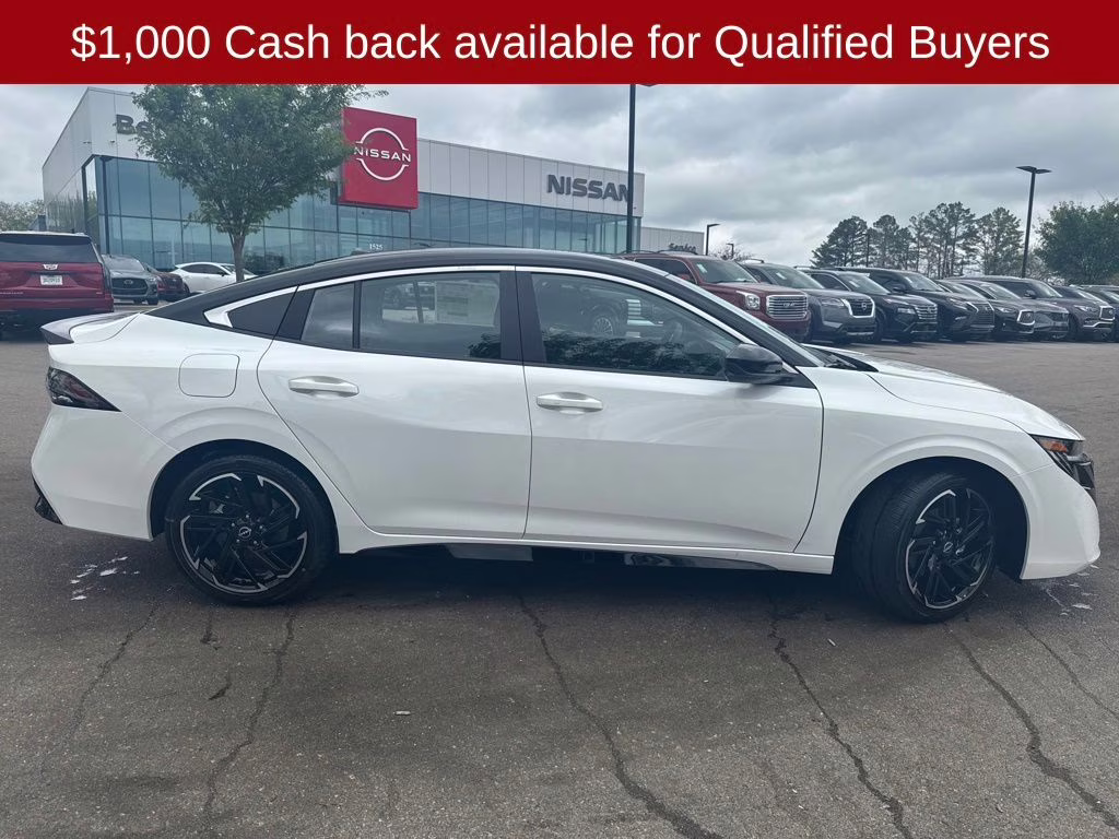 2026 Aspen White/Super Black Nissan Sentra SR FWD Sedan