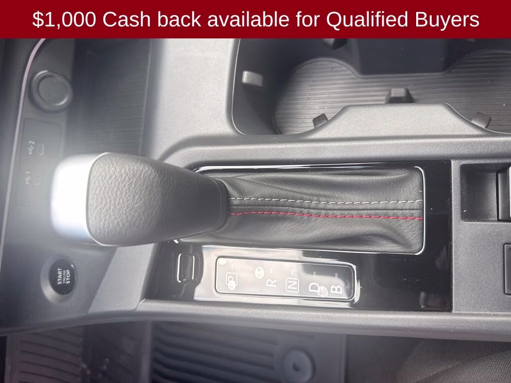 2026 Bluestone Pearl/Super Blk Nissan Sentra SR FWD Sedan