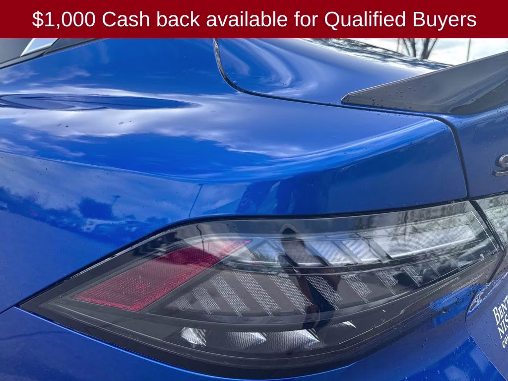 2026 Bluestone Pearl/Super Blk Nissan Sentra SR FWD Sedan
