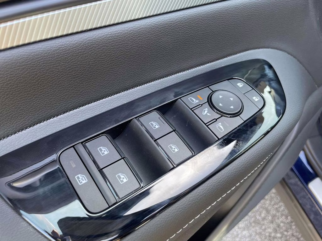 2026 Deep Ocean Blue Pearl Nissan Murano Platinum AWD SUV