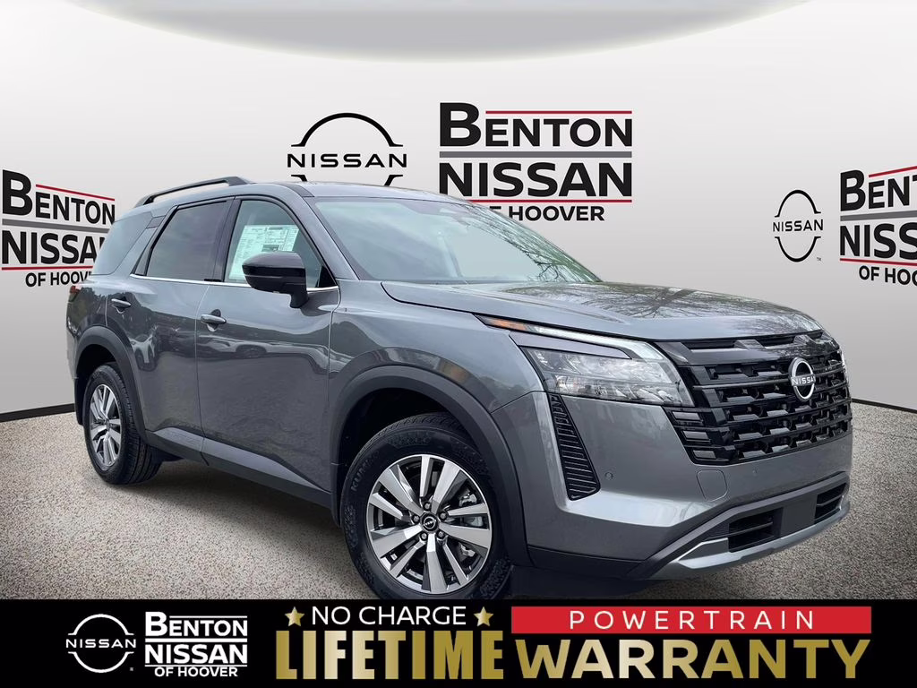 2026 Gun Metallic Nissan Pathfinder SL FWD SUV