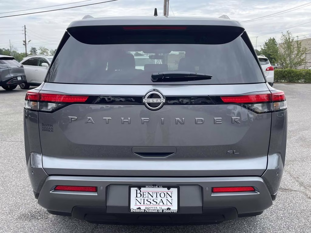 2026 Gun Metallic Nissan Pathfinder SL FWD SUV