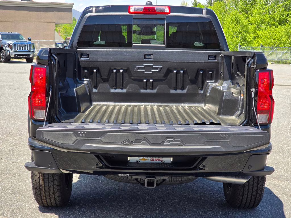 2026 Black Chevrolet Colorado Trail Boss 4X4 Truck