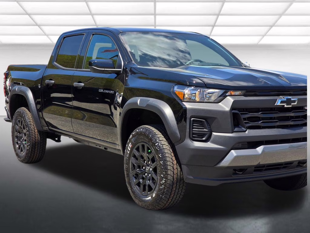 2026 Black Chevrolet Colorado Trail Boss 4X4 Truck