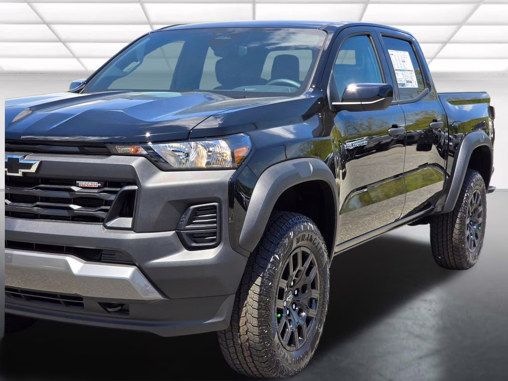 2026 Black Chevrolet Colorado Trail Boss 4X4 Truck