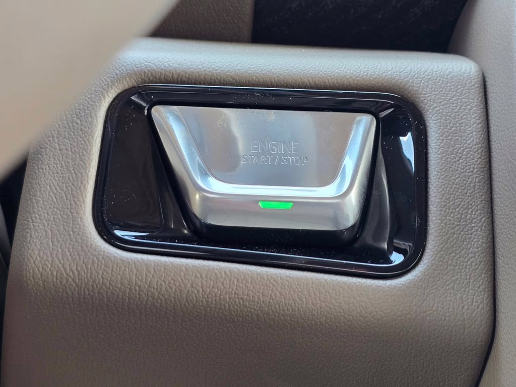 2026 Glacier White Tricoat GMC Yukon Denali 4X4 SUV