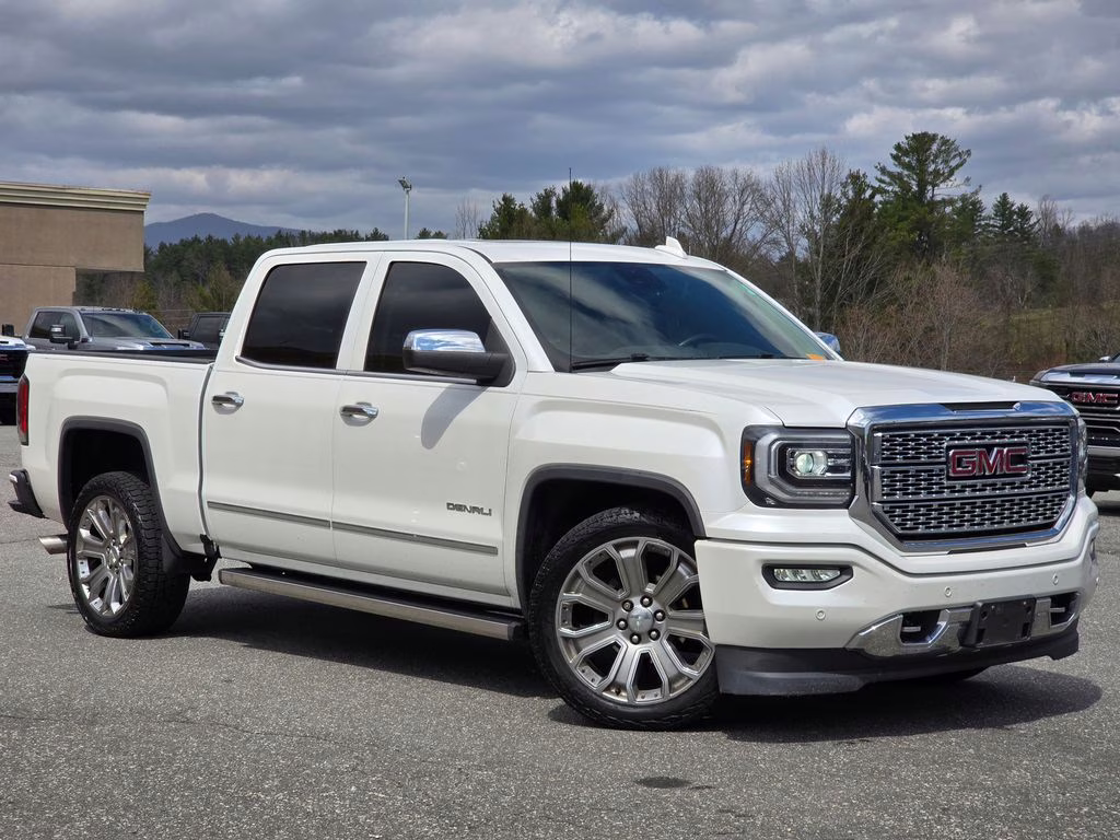 2018 White Frost Tricoat GMC Sierra 1500 Denali 4X4 Truck
