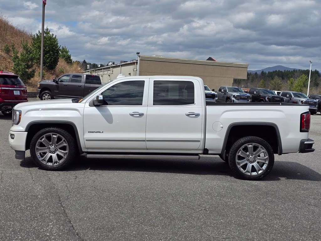 2018 White Frost Tricoat GMC Sierra 1500 Denali 4X4 Truck
