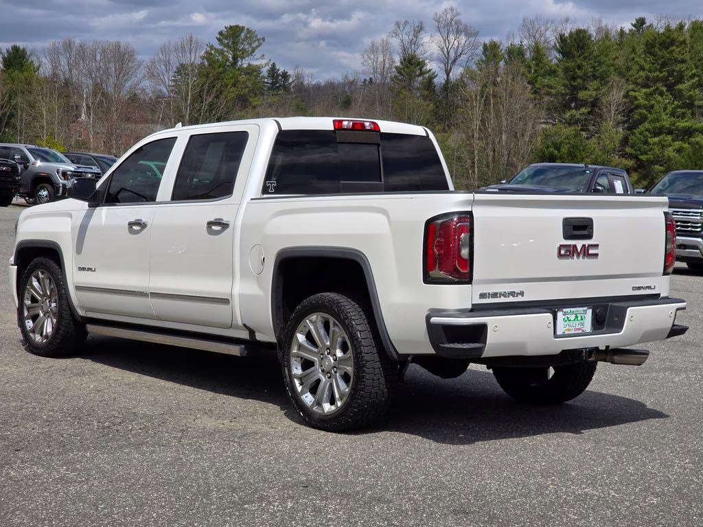 2018 White Frost Tricoat GMC Sierra 1500 Denali 4X4 Truck