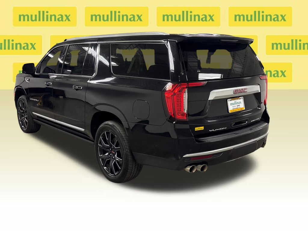 2023 Onyx Black GMC Yukon XL Denali 4X4 SUV
