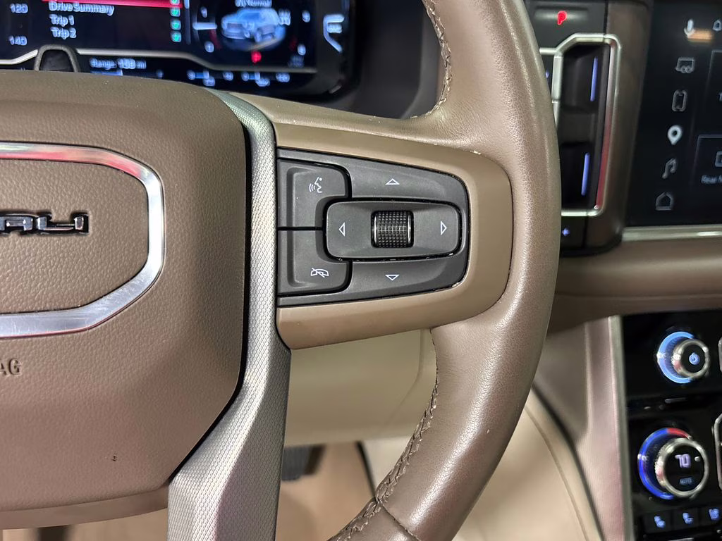 2023 Onyx Black GMC Yukon XL Denali 4X4 SUV