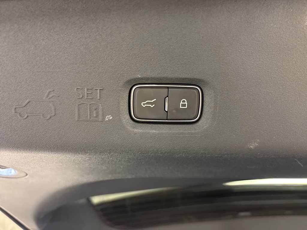 2025 Black Metallic Lincoln Navigator Reserve 4X4 SUV