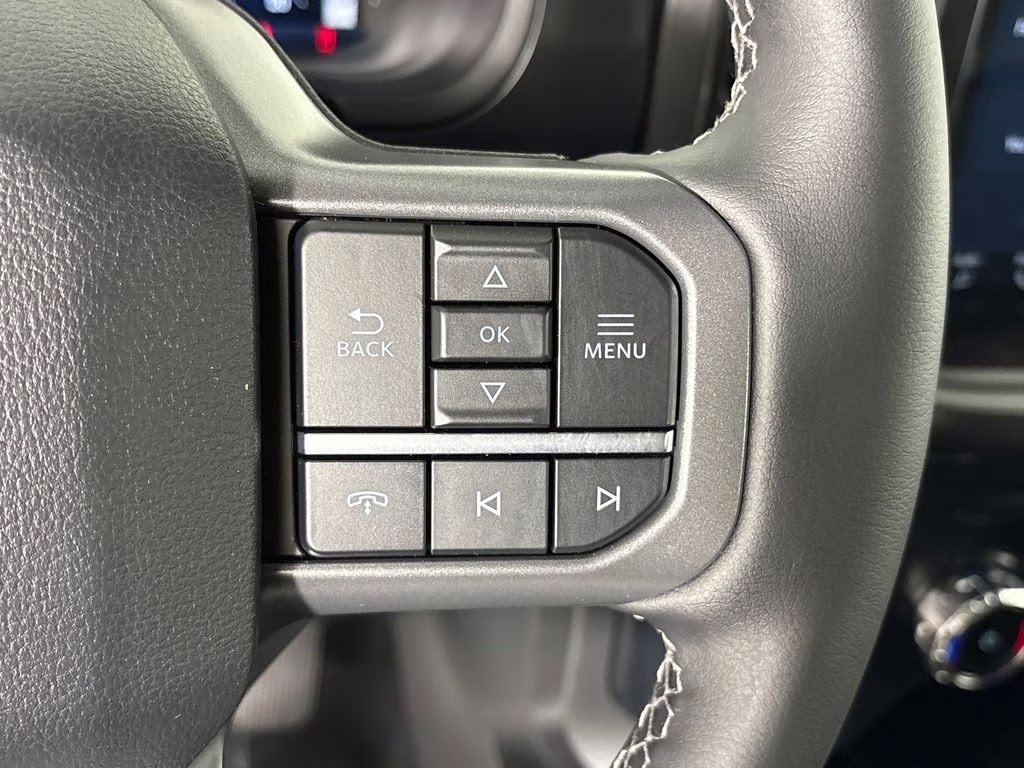 2026 Star White Metallic Tri-Coat Ford F-150 Lariat 4X4 Truck